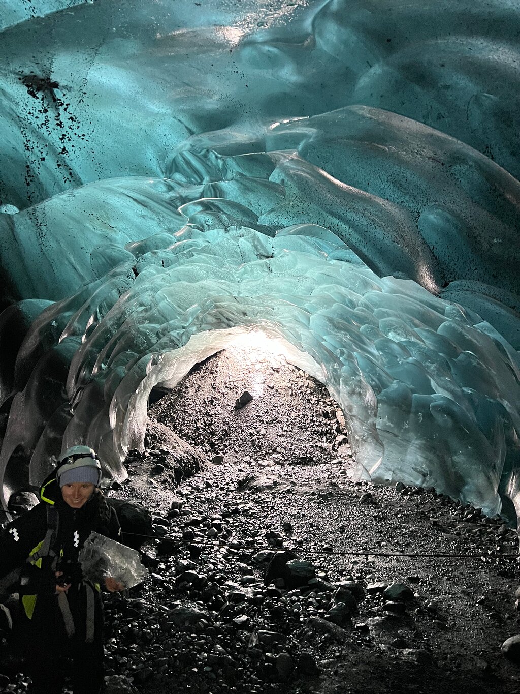 Crystal Blue Ice Cave - Super Jeep From Jökulsárlón Glacier Lagoon